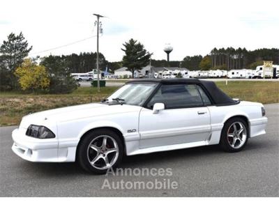 Ford Mustang Cabriolet - SYLC EXPORT