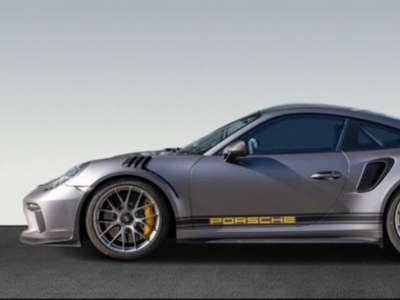 Porsche 911 GT3 RS Weissach