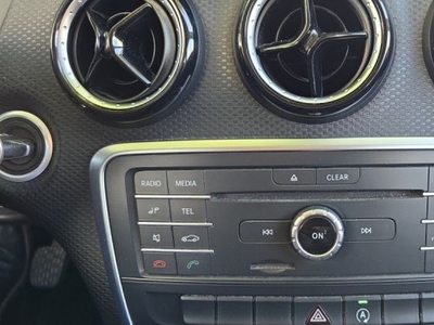 Mercedes Classe A Intuition-Moteur avec CAMÉRA de RECUL/Média T , VITROLLES