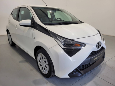 Toyota Aygo 1.0 VVT-i 72ch x-play 5p MY20