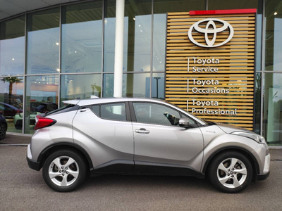 Toyota C-HR 122h Dynamic 2WD E-CVT