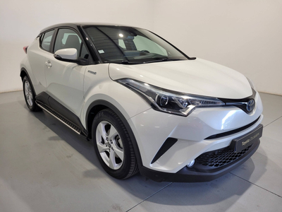 Toyota C-HR 122h Dynamic 2WD E-CVT