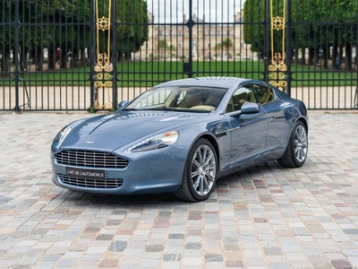 Aston martin Rapide *Concours Blue*