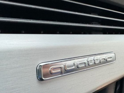 Audi A4 Avant AVANT 40 TDI QUATTRO S LINE PACK COMPETITION