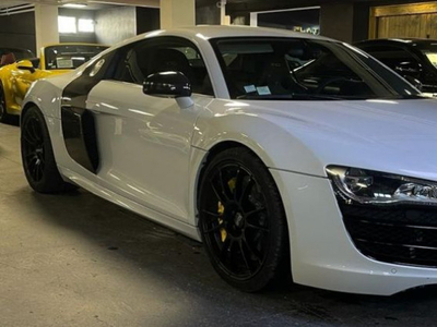 Audi R8 V10 5.2 FSI 525 Quattro R-Tronic