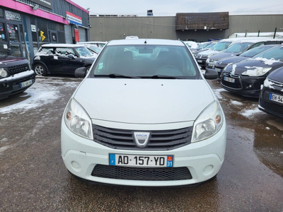 Dacia Sandero 1.4 MPI 72 AMBIANCE ESSENCE + GPL