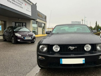 Ford Mustang GT V8 4.6 305 Ch