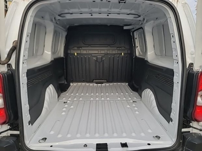 Fiat Doblo XL 950kg BlueHDi 130ch S&S Cabine Moduwork 3 places Pro Lounge Connect