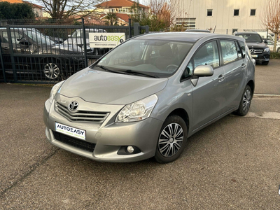 TOYOTA VERSO 126 CH Active / 7 places / Toit pano / Camera