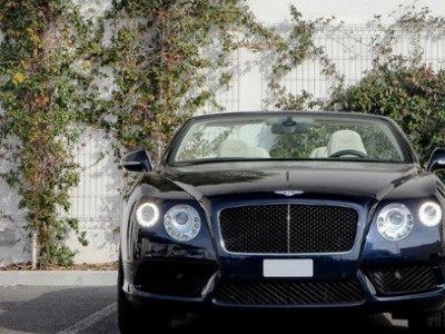 Bentley CONTINENTAL GTC V8 4.0