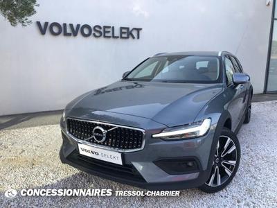 Volvo V40 V60 D4 AWD 190 ch Geartronic 8 Cross Country Pro