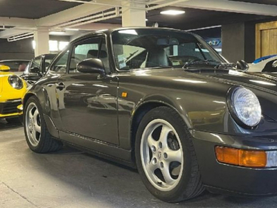 Porsche 911 (964) Carrera 4