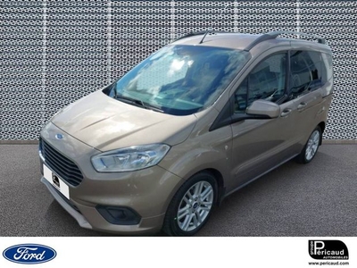 Ford Tourneo COURIER