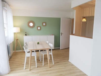Location meublée appartement 2 pièces 39.12 m²