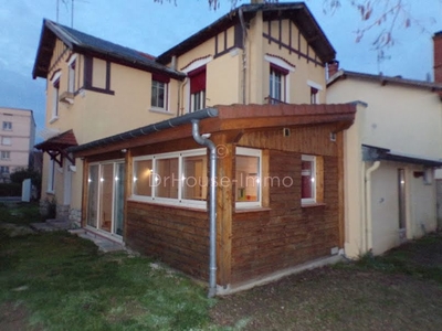 Vente maison 6 pièces 152 m²