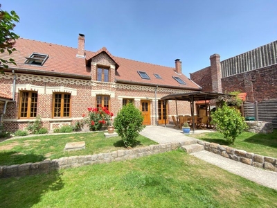 Vente maison 7 pièces 178 m²