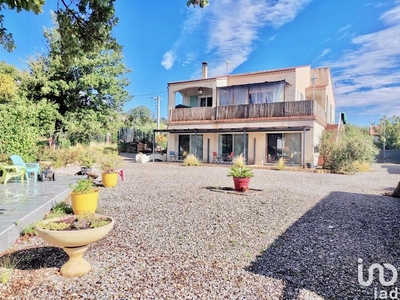 Vente maison 9 pièces 219 m²