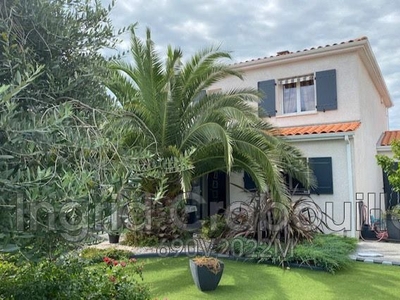 Vente villa 6 pièces 137 m²