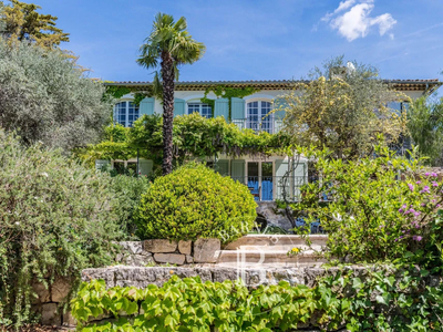 Vente Maison Châteauneuf-Grasse - 4 chambres