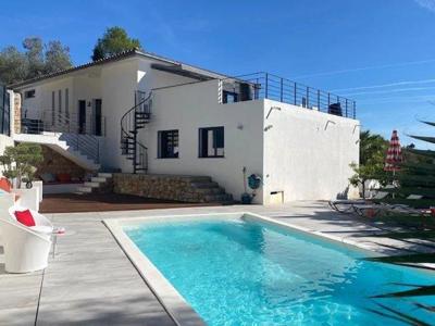 Villa de luxe de 5 pièces en vente Les Adrets-de-l'Estérel, Provence-Alpes-Côte d'Azur