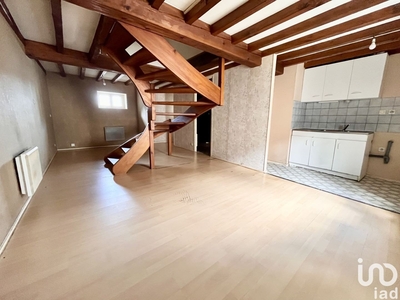 Appartement 3 pièces de 44 m² à Riom (63200)