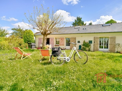 JOLIE MAISON PLAIN PIED AVEC COMBLES AMENANGÉS