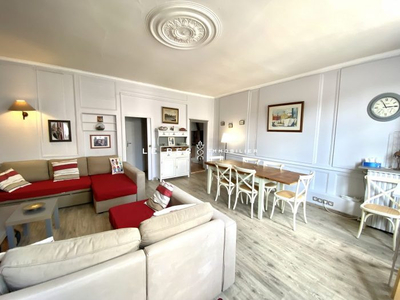 Appartement à vendre 2 pièces 56 m² à Vannes Intra Muros