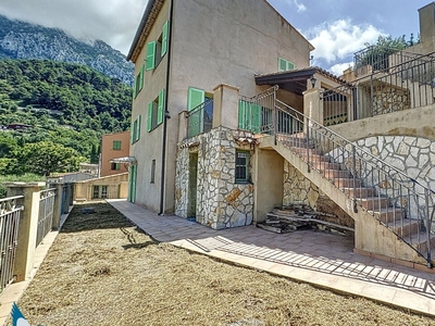 Vente maison 6 pièces 142 m² Castellar (06500)