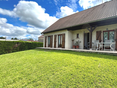 Vente maison 7 pièces 143 m² Savigny-le-Sec (21380)