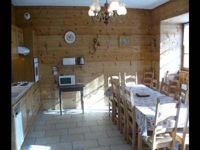 Appartement triplex avec cheminée dans station familiale en Savoie