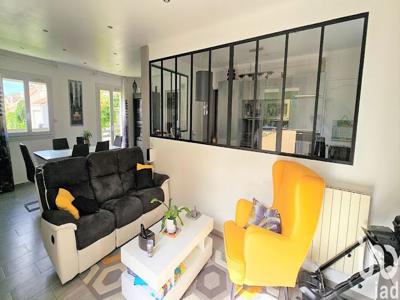 Vente maison 8 pièces 102 m²