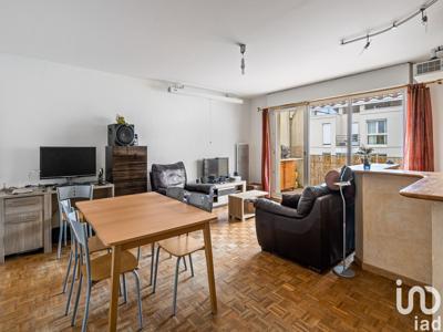Appartement 3 pièces de 63 m² à Villeurbanne (69100)