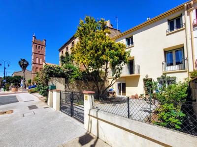 MAISON de 160 m² + 90 m² combles aménageable au centre du village de Canet-en-Roussillon à 3 KM DE LA MER
