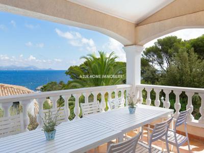 Maison de 7 pièces de luxe en vente à Les Issambres, Provence-Alpes-Côte d'Azur