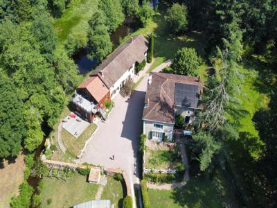 Prestigieuse Maison en vente Savignac-de-Nontron, France