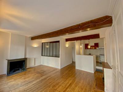 SOUS OFFRE Opportunité. Lyon, Croix Rousse, Appartement à vendre parfaitement entretenu, 75 m², deux chambres