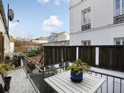 Appartement 4 pièces de 70 m² à Montreuil (93100)