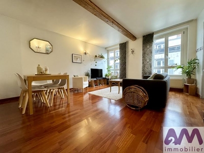 Location appartement 4 pièces 77.05 m²