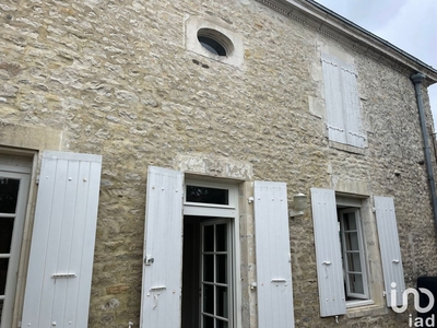 Maison 4 pièces de 106 m² à La Flotte (17630)