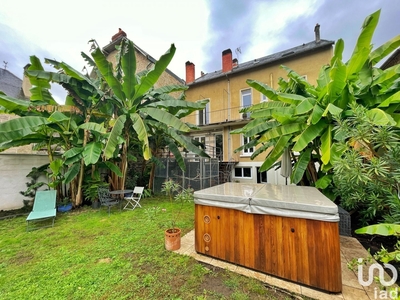 Maison 7 pièces de 210 m² à Brive-la-Gaillarde (19100)