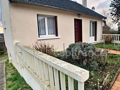Vente maison 4 pièces 66 m² Corbeil-Essonnes (91100)