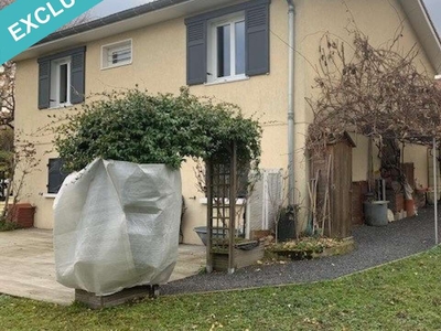 Vente maison 6 pièces 125 m² Saint-Paul-en-Jarez (42740)