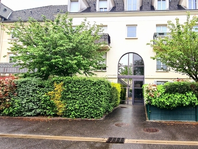 Duplex 3 pièces de 65 m² à Savigny-le-Temple (77176)