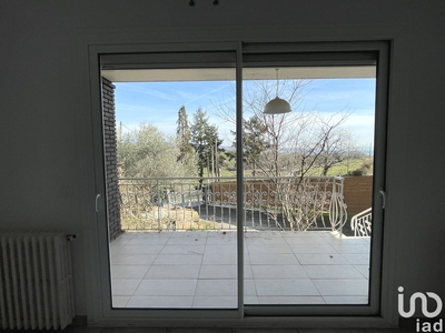 Maison 4 pièces de 94 m² à Saint-Vérand (69620)