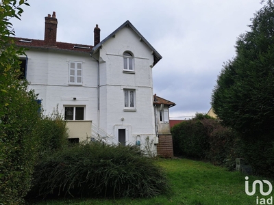 Maison traditionnelle 6 pièces de 137 m² à Beauvais (60000)