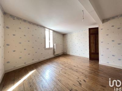 Maison 5 pièces de 120 m² à Le Vernet (03200)