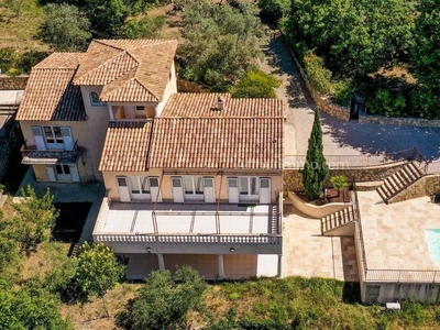 Villa de luxe de 8 pièces en vente Draguignan, Provence-Alpes-Côte d'Azur