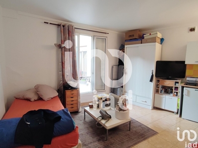 Appartement 1 pièce de 16 m² à Clichy (92110)