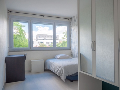 Appartement 1 pièce de 17 m² à Ris-Orangis (91130)