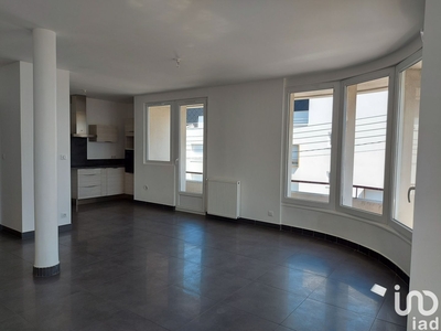 Appartement 4 pièces de 107 m² à Saint-Nazaire (44600)